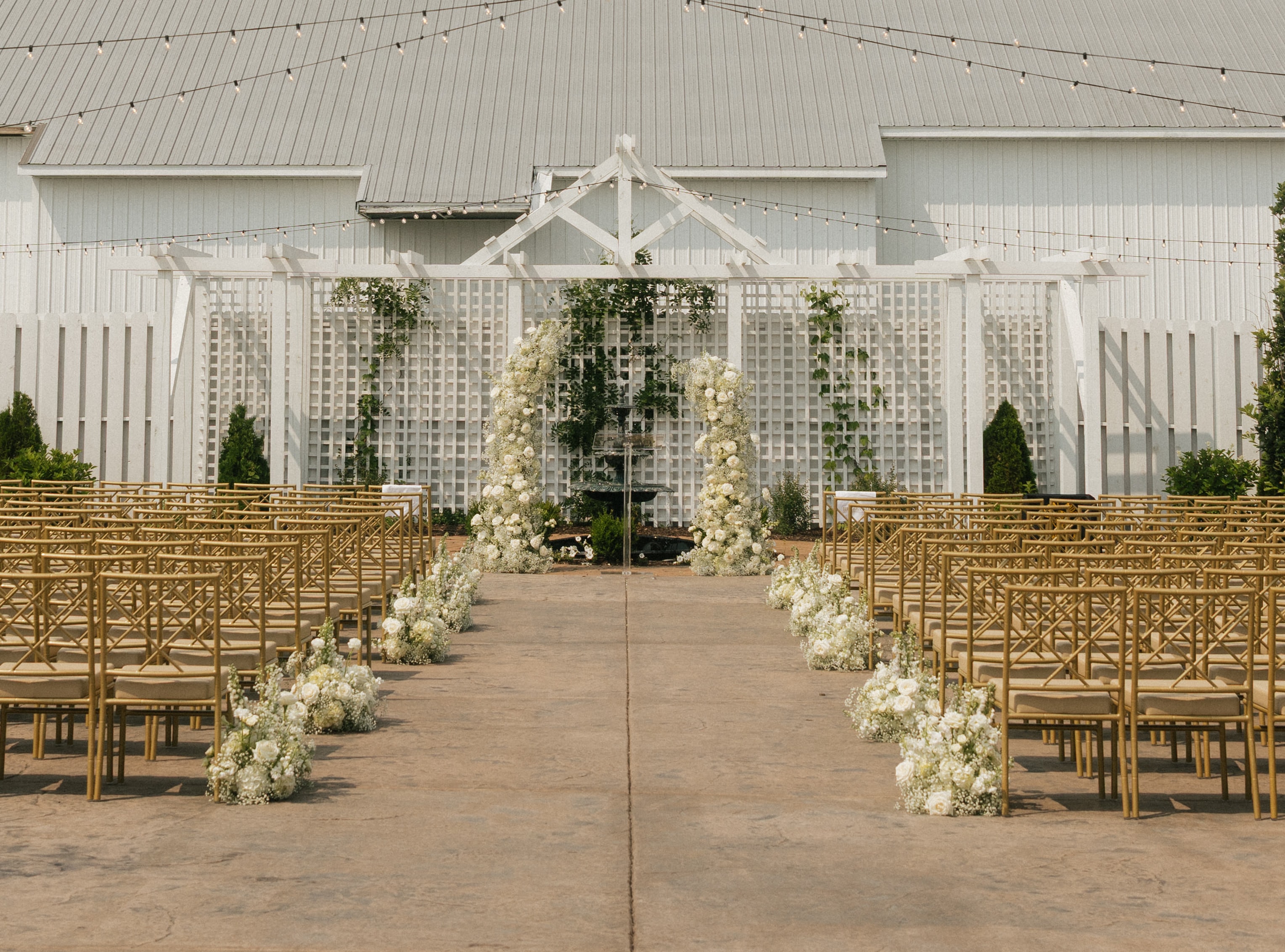 Abby & Dawson wedding at Equestria West — Pristine Floral